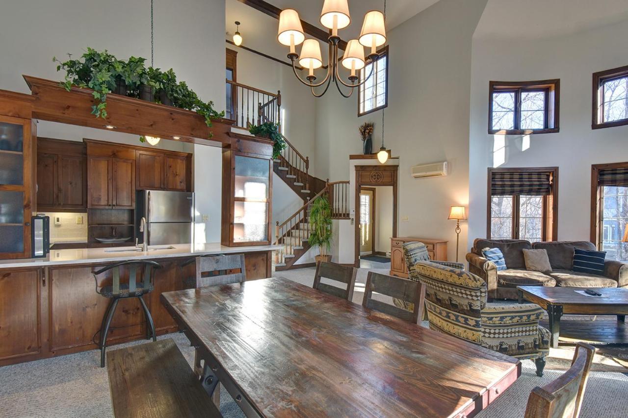 Les Manoirs By Rendez-Vous Mont-Tremblant Apartment ภายนอก รูปภาพ